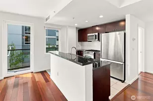 81 Clay St, Seattle, WA 98121 - Photo 7