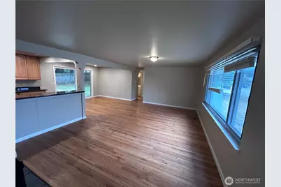 20812 25th Avenue S, SeaTac, WA 98198 - Photo 3