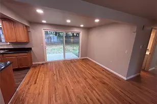 20812 25th Ave S, SeaTac, WA 98198 - Photo 5