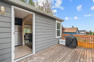 10808 53rd Ave S, Seattle, WA 98178 - Photo 9