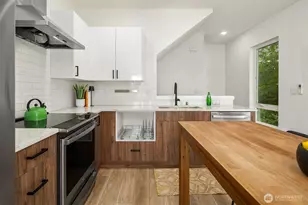 1414 E Cherry St, Seattle, WA 98122 - Photo 9