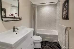 602 Upland Rd, Medina, WA 98039 - Photo 19