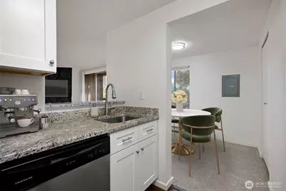 4705 176th Street SW #B6, Lynnwood, WA 98037 - Photo 9
