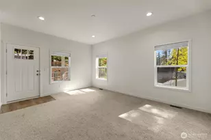 487 Haussler Rd, Kelso, WA 98626 - Photo 5