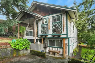 317 N 138th St, Seattle, WA 98133 - Photo 3
