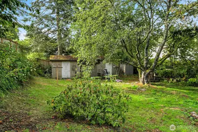317 N 138th Street, Seattle, WA 98133 - Photo 5