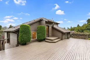 17105 76th Ave W, Edmonds, WA 98026 - Photo 33