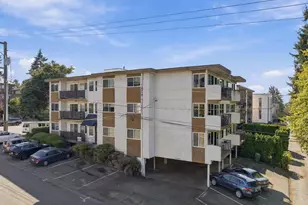 11255 Greenwood Ave N, Seattle, WA 98133 - Photo 7
