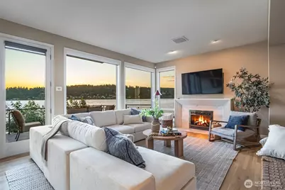 3711 Lake Washington Boulevard N, Renton, WA 98056 - Photo 5