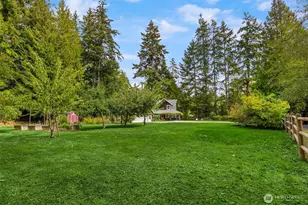 8453 Ferncliff Ave NE, Bainbridge Island, WA 98110 - Photo 33