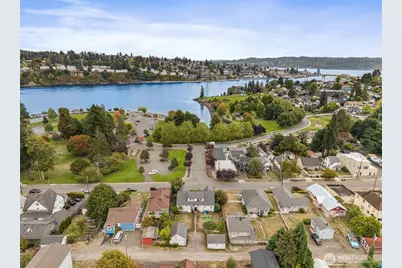 1327 Park Avenue, Bremerton, WA 98337 - Photo 9