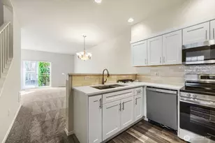 1800 NE 40th St, Renton, WA 98056 - Photo 3