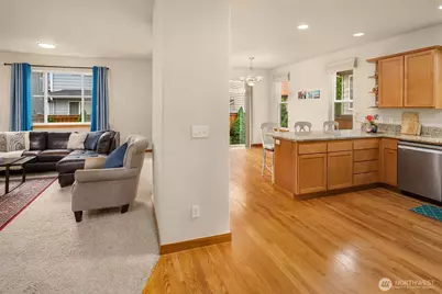18430 42nd Avenue SE, Bothell, WA 98012 - Photo 7