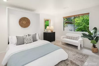 2725 Sahalee Drive W, Sammamish, WA 98074 - Photo 23