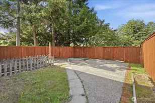 4303 Baker Ave NW, Seattle, WA 98107 - Photo 19