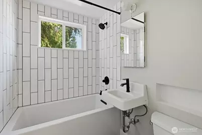 4303 Baker Avenue NW, Seattle, WA 98107 - Photo 11