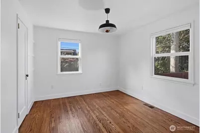 4303 Baker Avenue NW, Seattle, WA 98107 - Photo 9