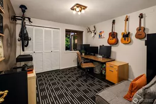 3212 211th Ave NE, Sammamish, WA 98074 - Photo 17