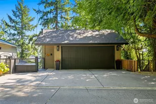 2002 West LK Sammamish Pkwy NE, Redmond, WA 98052 - Photo 33