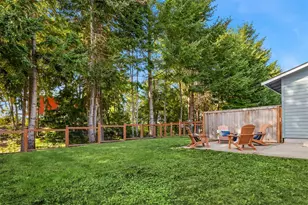 1574 NE Park View Dr, Bainbridge Island, WA 98110 - Photo 15