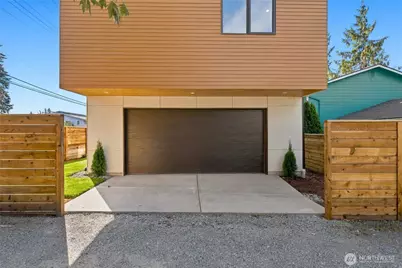 542 N 104th Street, Seattle, WA 98133 - Photo 39