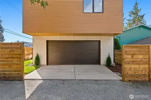 542 N 104th St, Seattle, WA 98133 - Photo 39