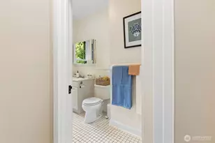 2524 E Ward St, Seattle, WA 98112 - Photo 19
