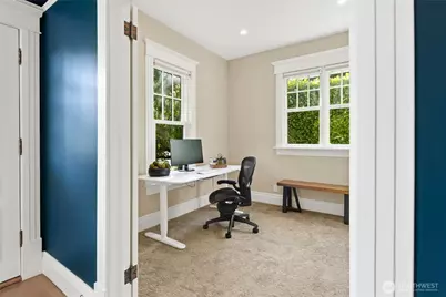 2524 E Ward Street, Seattle, WA 98112 - Photo 21