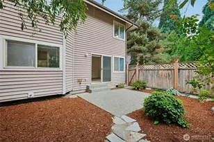 15617 NE 70th Ct, Redmond, WA 98052 - Photo 25