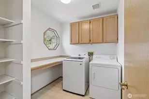 15617 NE 70th Ct, Redmond, WA 98052 - Photo 23