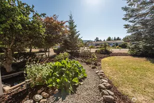 160 Lorraine Dr, Sequim, WA 98382 - Photo 27