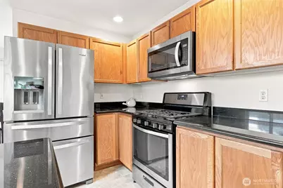 2527 143rd Street SW #A, Lynnwood, WA 98087 - Photo 9