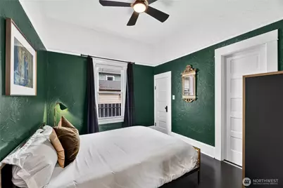 4218 26th Avenue SW, Seattle, WA 98106 - Photo 15