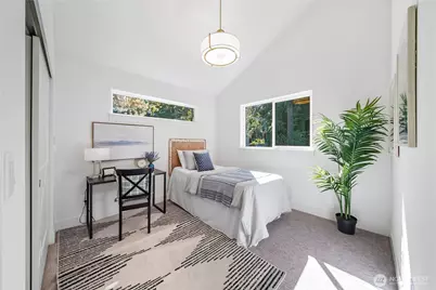 14338 Bagley Avenue N #B, Seattle, WA 98133 - Photo 27