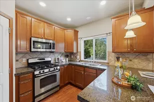 19530 25th Dr SE, Bothell, WA 98012 - Photo 9