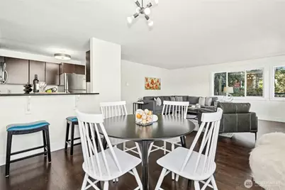 120 NW 39th Street #208, Seattle, WA 98107 - Photo 7