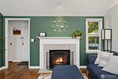 2837 12th Avenue W, Seattle, WA 98119 - Photo 7