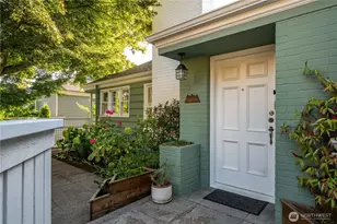 2837 12th Ave W, Seattle, WA 98119 - Photo 3