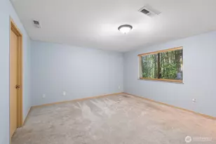 410 Vivian Rd, Kalama, WA 98625 - Photo 31