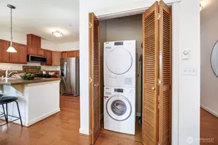 6015 Phinney Ave N, Seattle, WA 98103 - Photo 19
