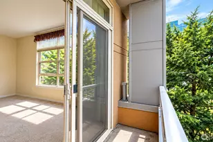 118 107th Ave NE, Bellevue, WA 98004 - Photo 7