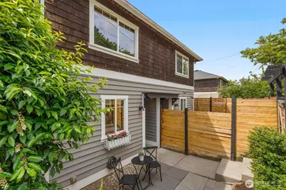 9121 23rd Avenue NE, Seattle, WA 98115 - Photo 19