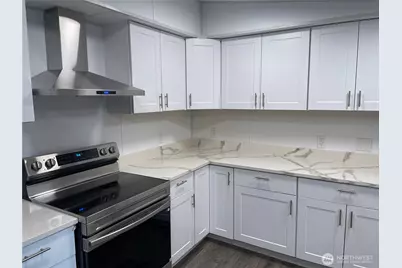 827 West Valley Highway #46, Kent, WA 98032 - Photo 11