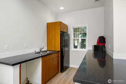 7711 NE 175th Street #F202, Kenmore, WA 98028 - Photo 15