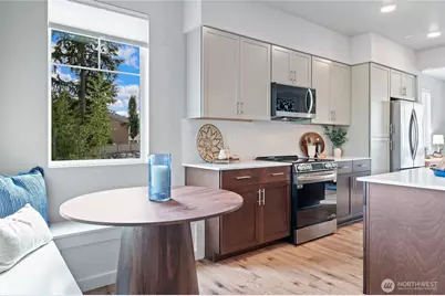 14424 Madison Way #J3, Lynnwood, WA 98087 - Photo 5