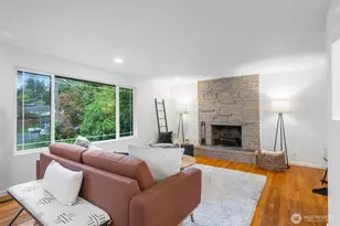 17716 Densmore Ave N, Shoreline, WA 98133 - Photo 3