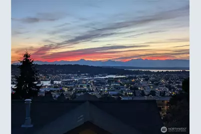 4511 Greenwood Avenue N #4, Seattle, WA 98103 - Photo 25