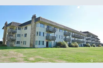 615 Ocean Shores Boulevard NW #124, Ocean Shores, WA 98569 - Photo 1