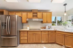 2306 Vista Ln, Anacortes, WA 98221 - Photo 7