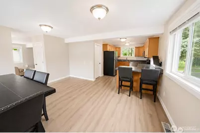 1580 Monroe Street, Burlington, WA 98233 - Photo 9